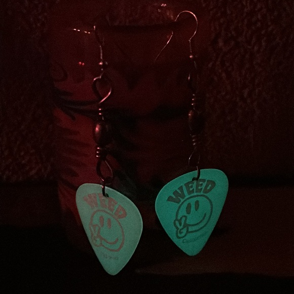Handmade WEED California Guitar Pik Earrings Brass Fishing Spinners Glow in Dark - Picture 3 of 4